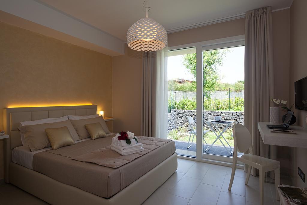 Etna Charme Bed & Breakfast Mascalucia Cameră foto
